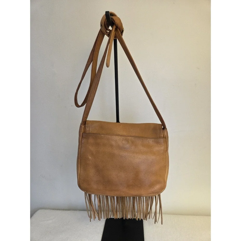 HOBO leather has